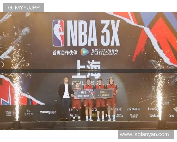 足球与篮球双雄争锋 体育巨星的跨界对决与巅峰对决