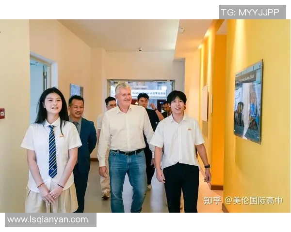 足球球星是否能兼顾学业成为大学生 如何平衡职业与学术发展