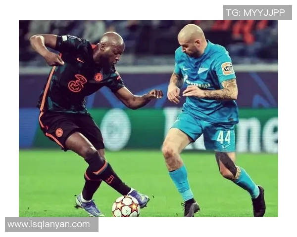 乌克兰足球明星表现回顾与未来发展展望 乌克兰足球明星表现回顾与未来发展展望