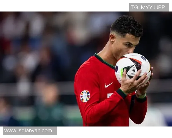 西班牙足球新星崛起 未来之星引领世界足坛新潮流 西班牙足球新星崛起 未来之星引领世界足坛新潮流